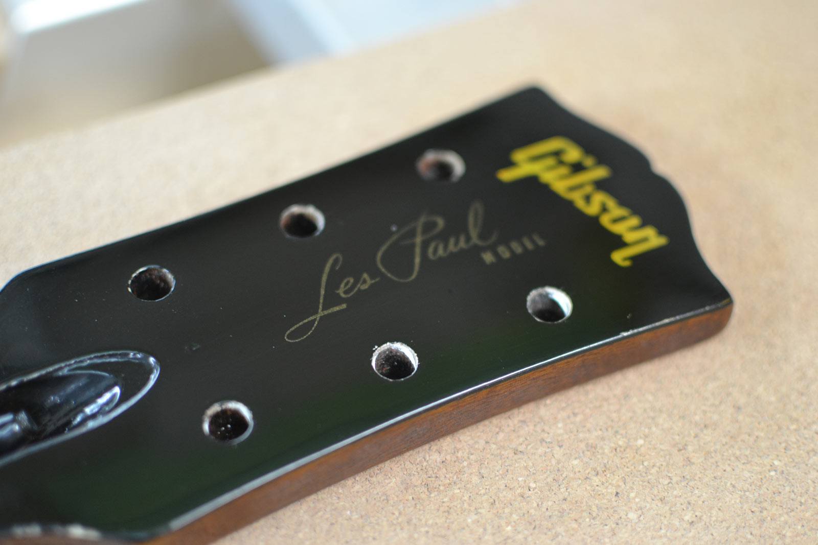 Gibson Les Paul Headstock Logo